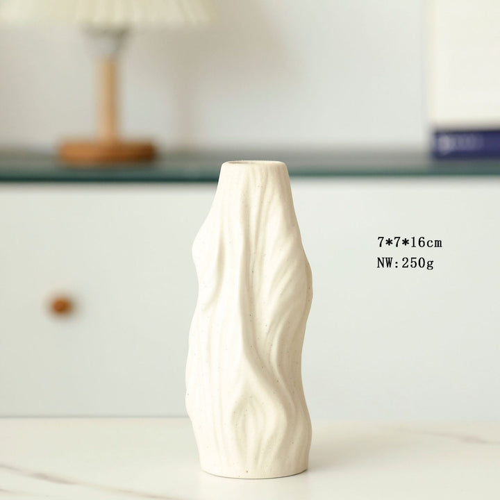 Modern Minimalist Ceramic Bud Vase Stornfeild