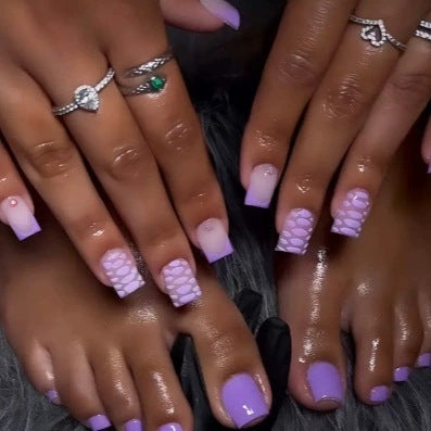 Elegant Nail Art Set with 3D Textured Designs Stornfield