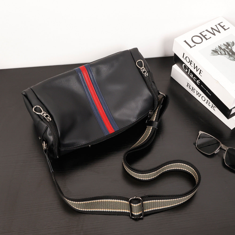 Overview of the Stornfield Shoulder Bag
