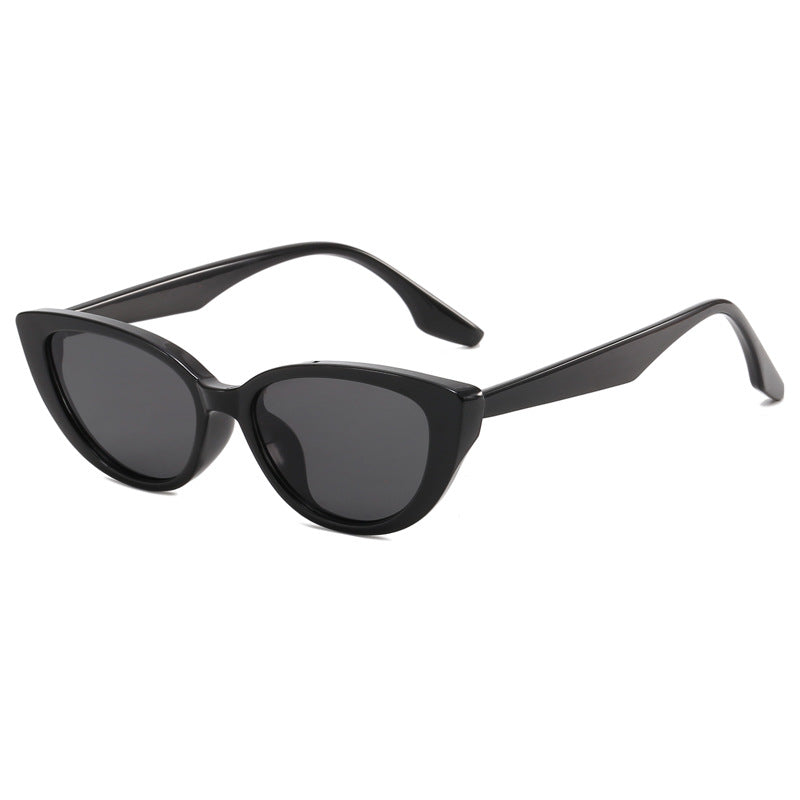 Stylish Cat-Eye Sunglasses Stornfield
