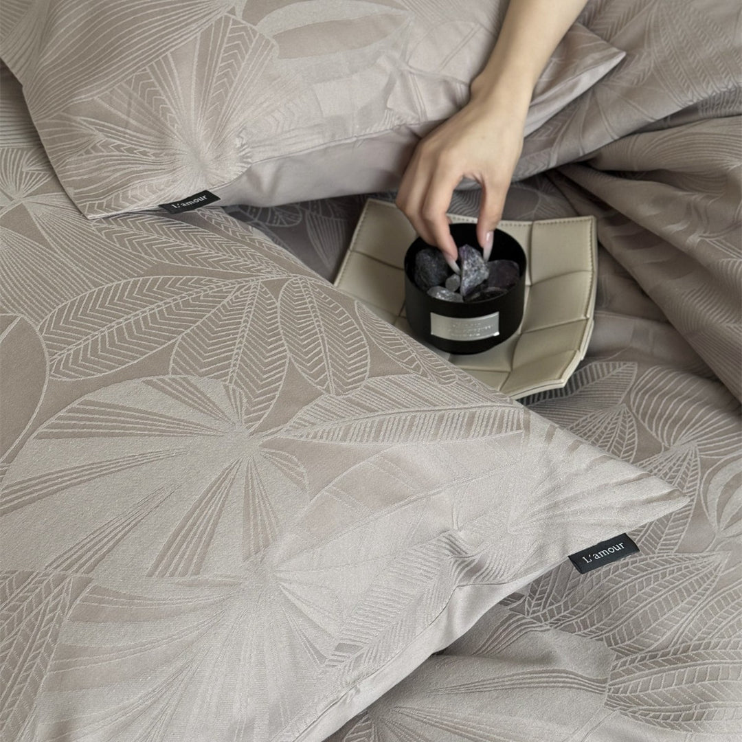 Jacquard Botanical Cotton-Sateen Duvet Cover Set with Subtle Embossed Leaf Pattern