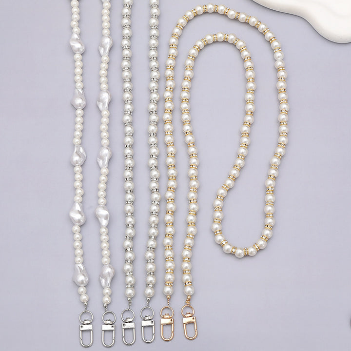 Elegant Beaded Eyewear Retainer Stornfield