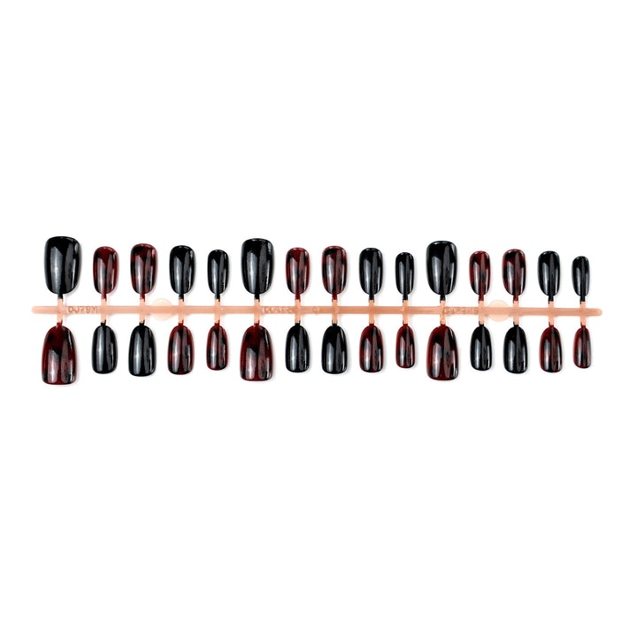 Glamorous artificial nails with glossy finish Stornfield
