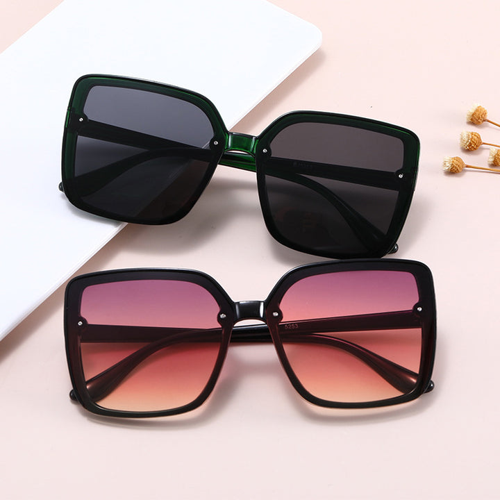 Women's Oversized Square Sunglasses with Contrasting Frame Stornfield