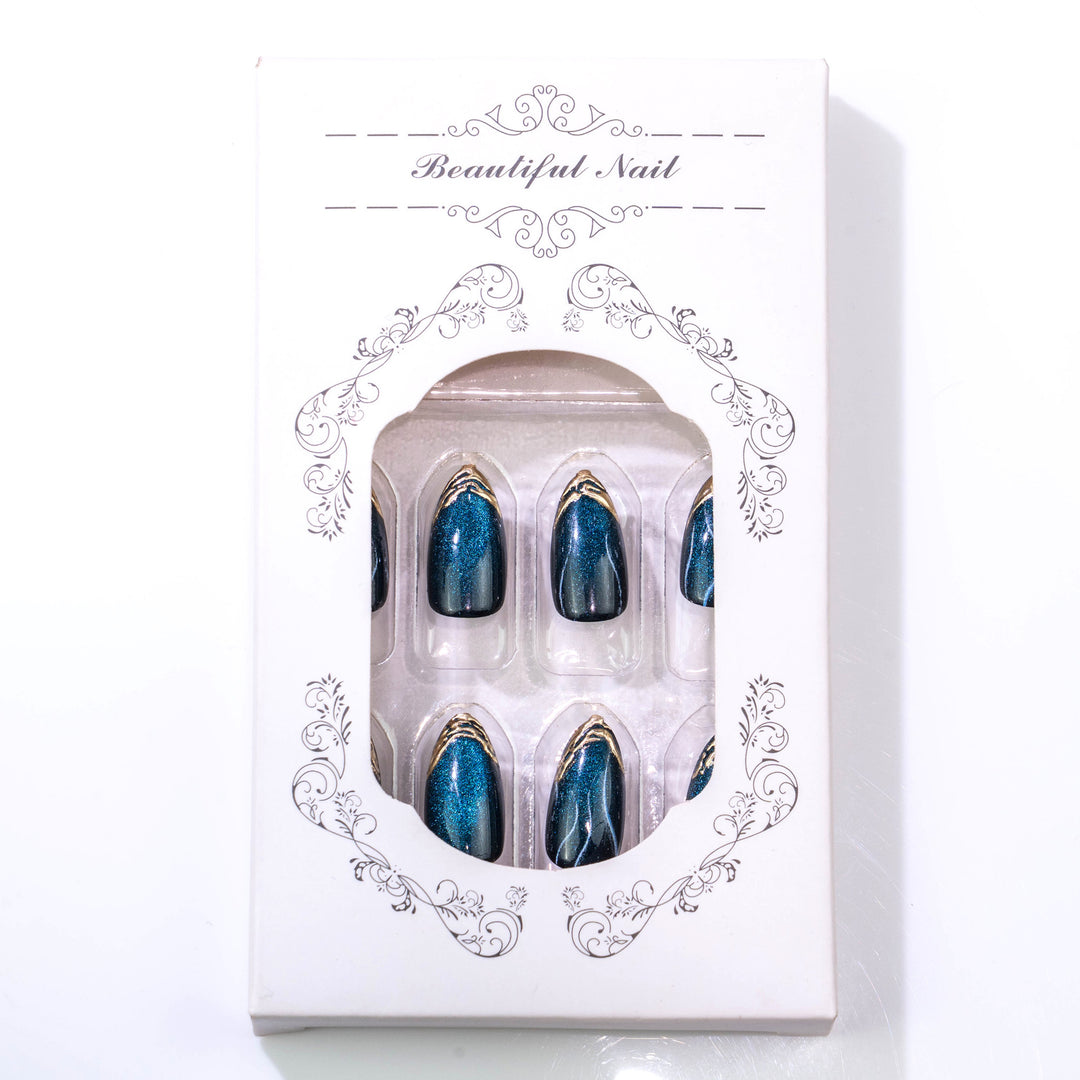 Sparkling Elegant Press-On Nail Art Kit