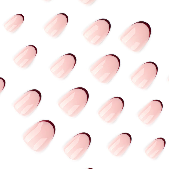 Elegant Nail Art with Gradient and Glossy Finish Stornfield