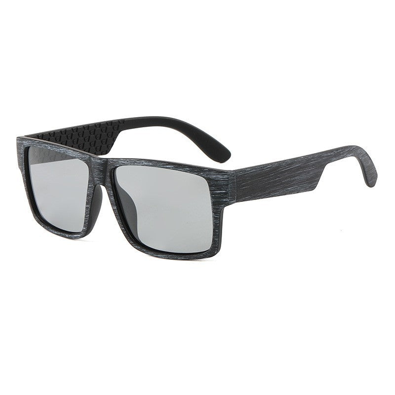Women’s sporty sunglasses with innovative design and polarized lenses Stornfield