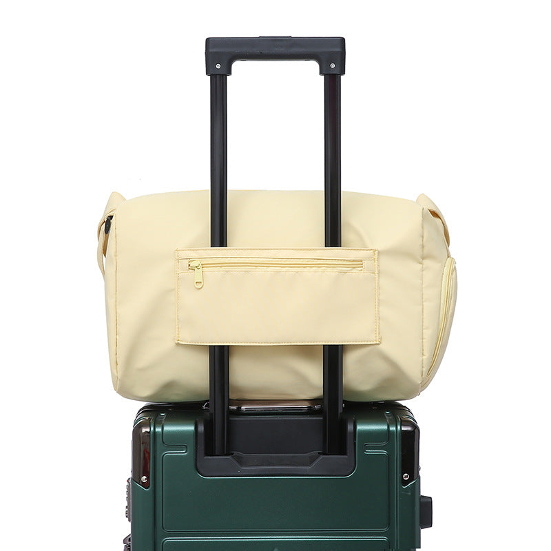 Stylish shoulder bag with practical compartments Stornfield