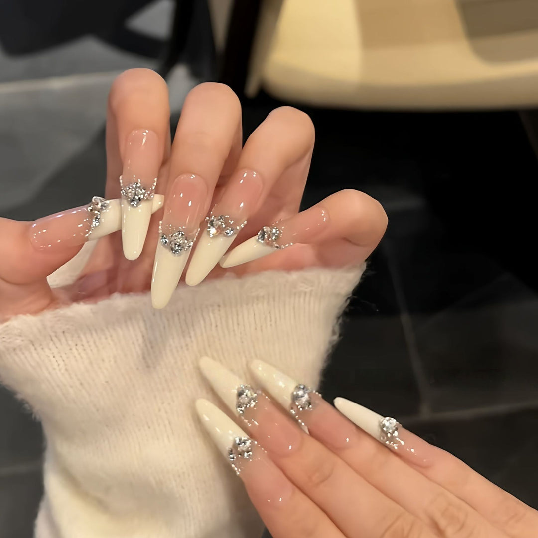 Elegant Decorated Artificial Nail Set Stornfield