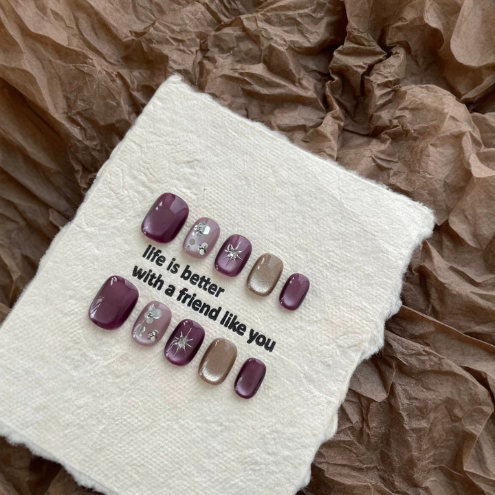 Artistic Press-On Nail Art Set with Decorative Gem Accents