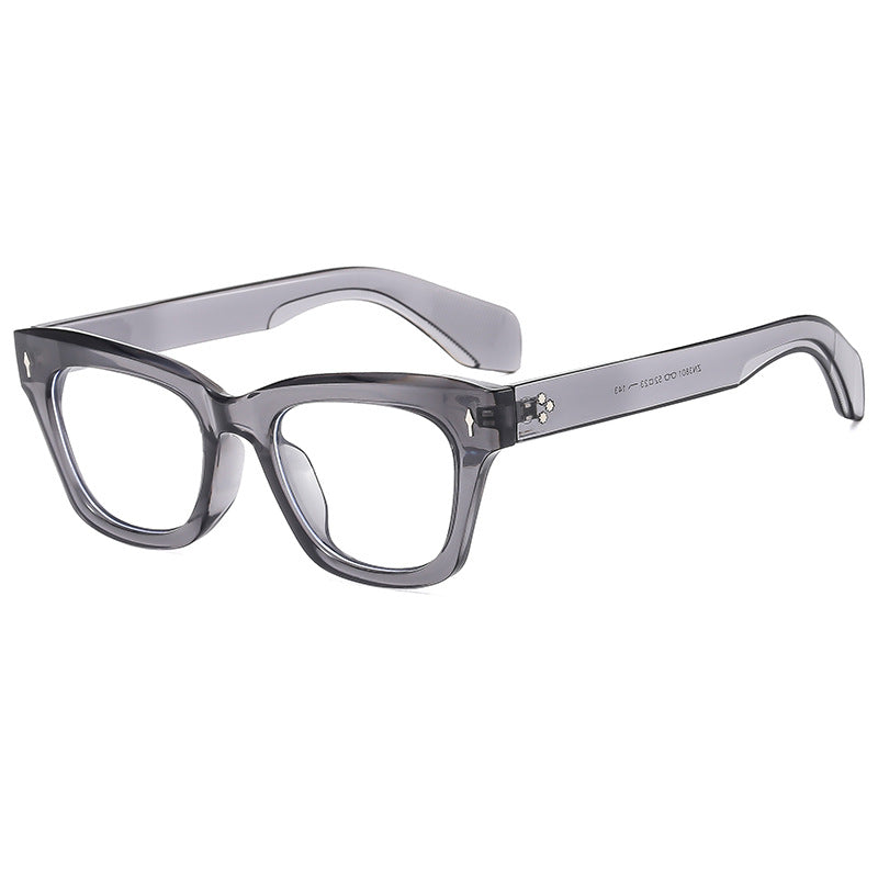 Women Cat-Eye Sunglasses with modern, transparent frame and UV protection Stornfield