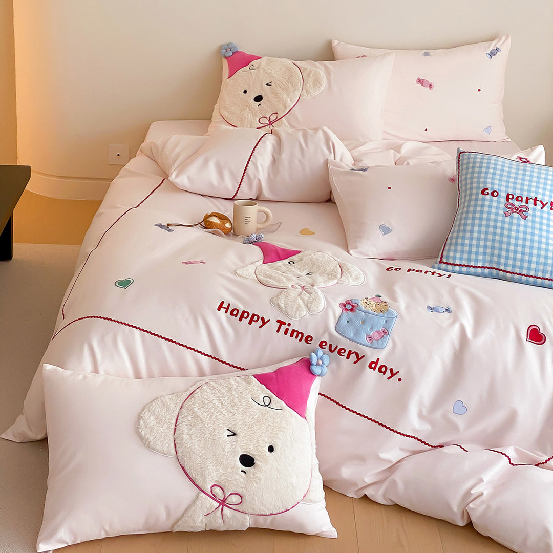 Playful Bear Appliqué Cotton-Sateen Duvet Cover Set with Quilted Accent Pillow and Hidden Zipper