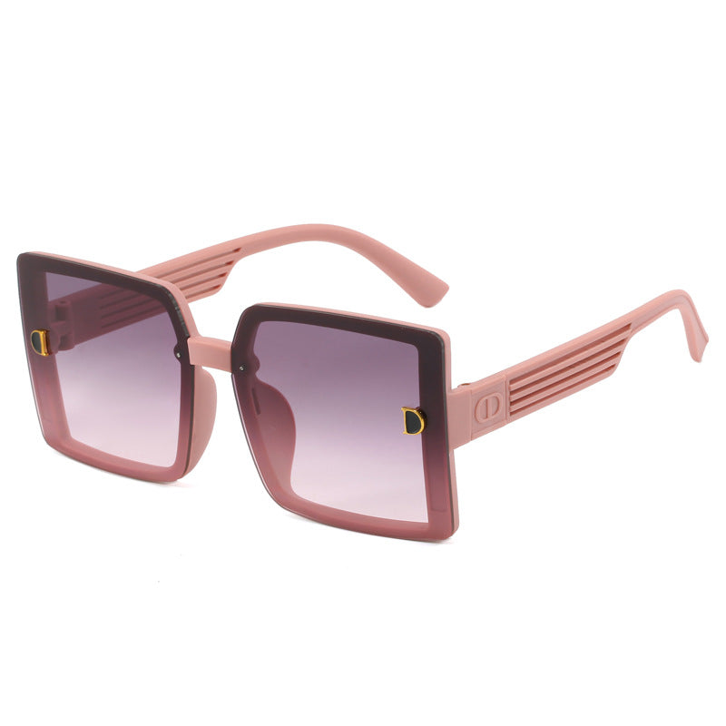 Women square sunglasses with ergonomic frame and UV protection Stornfield