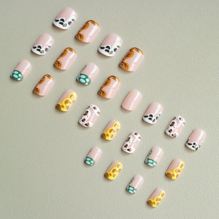 Artistic Wildlife Nail Art Kit