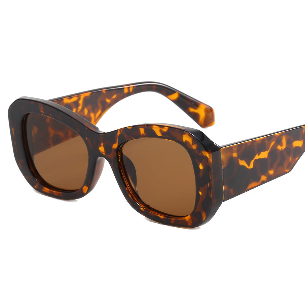 Ladies sunglasses in luxurious tortoiseshell design Stornfield