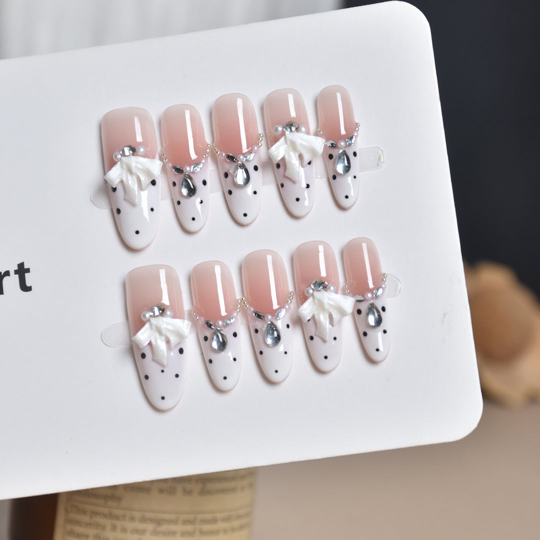 Decorative Animal Print Press-On Nail Set Stornfield