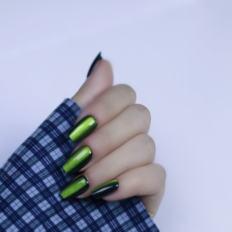 Artificial nails with shimmering metallic effect Stornfield