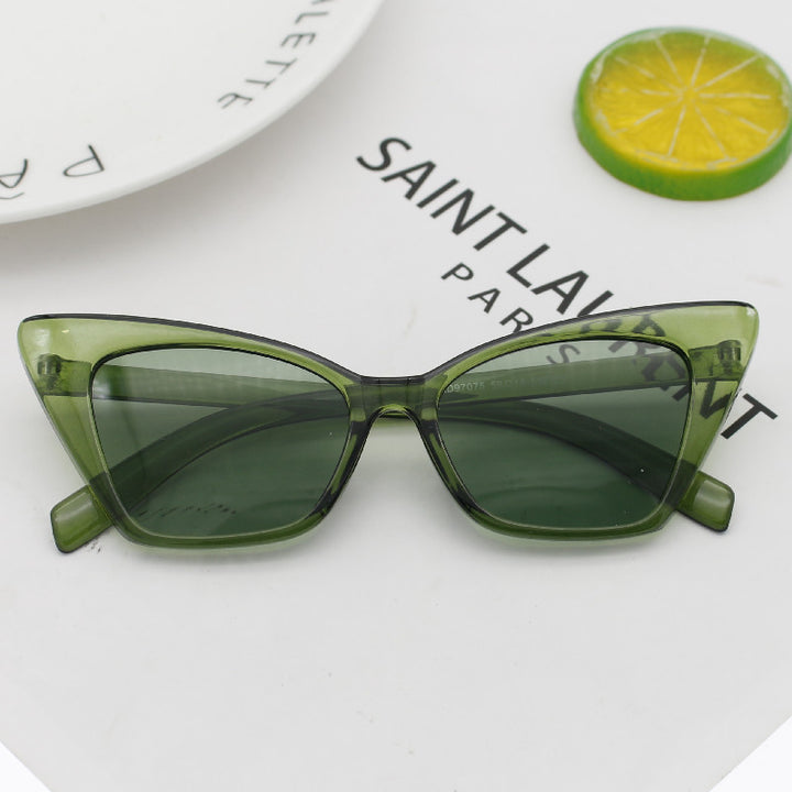 Women's Fashion Cat-Eye Sunglasses with High-Quality Frame Structure Stornfield