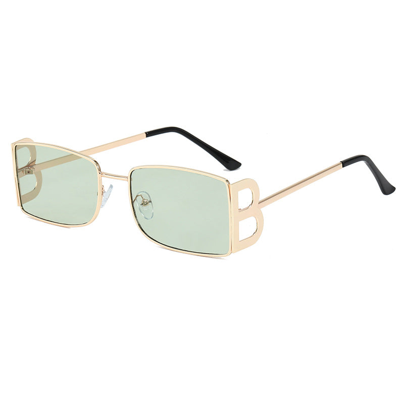 Ladies Designer Sunglasses with Striking Frame Stornfield