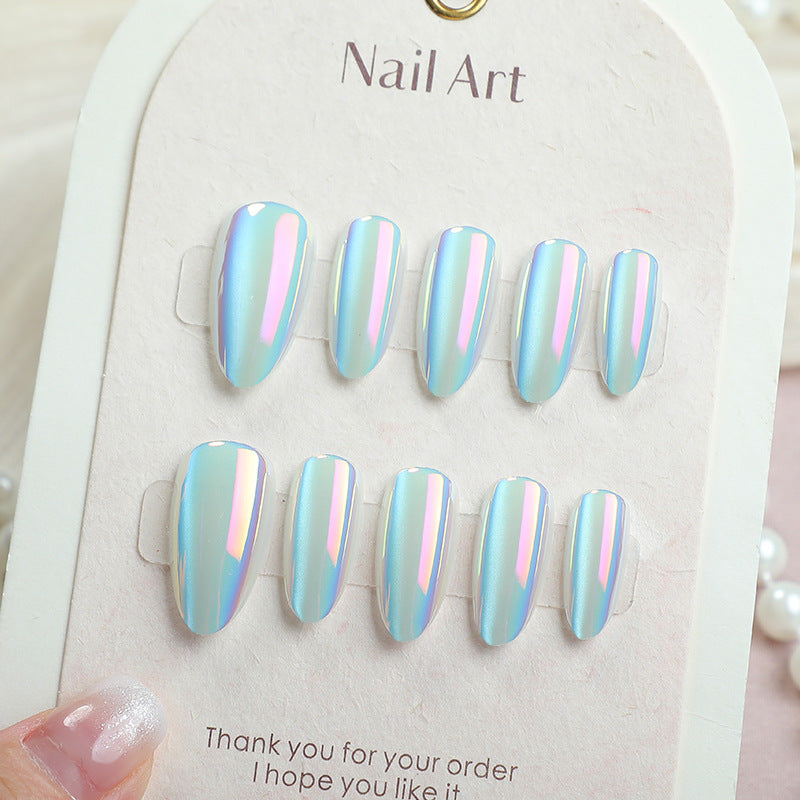 Elegant Press-On Nail Art Set with Iridescent Finish Stornfield