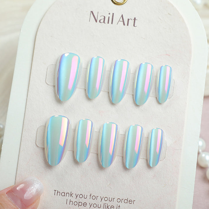 Elegant Press-On Nail Art Set with Iridescent Finish Stornfield