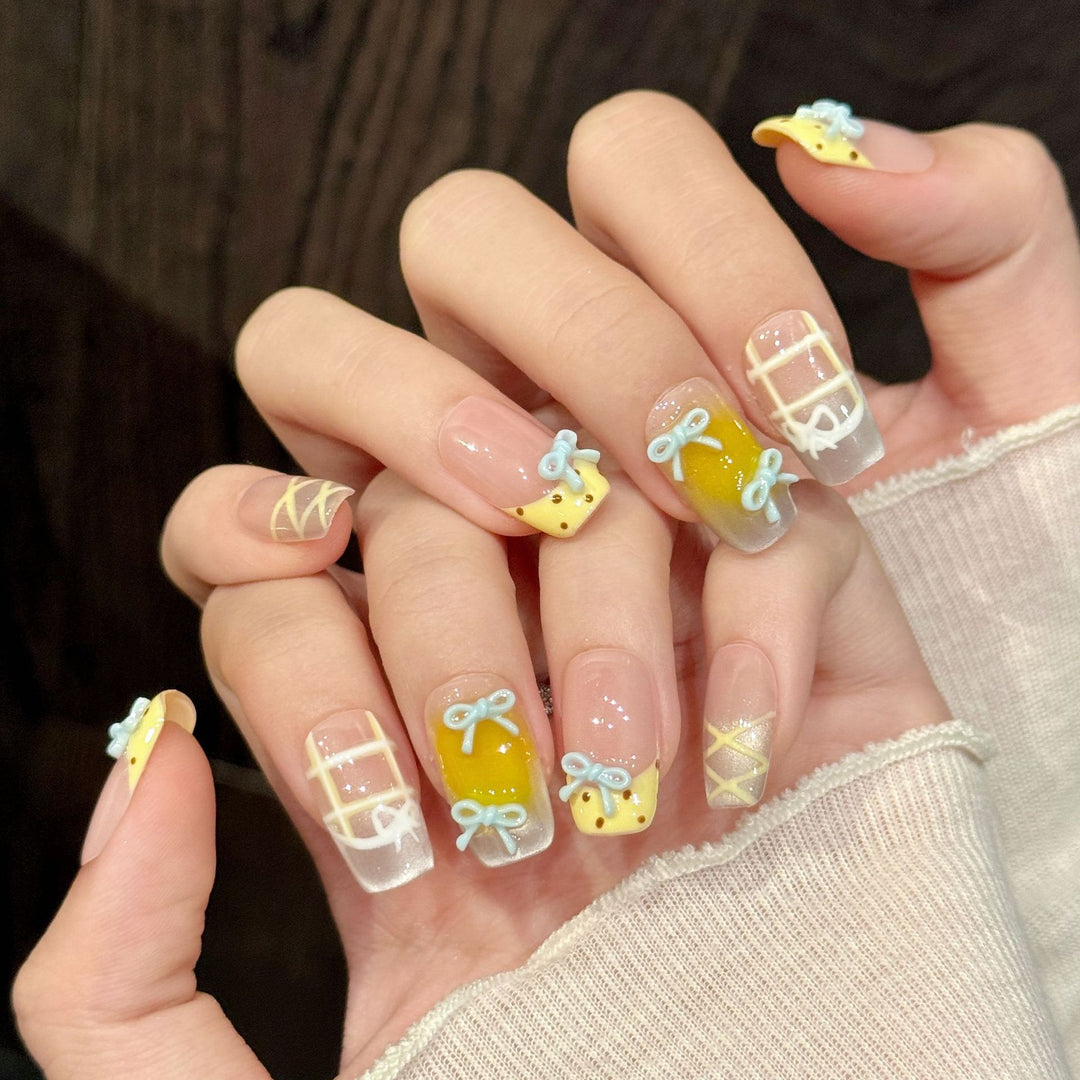 Thematic Decorative Press-On Nail Art Set