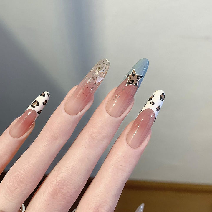 Artificial nails with creative glitter effect and animal design Stornfield