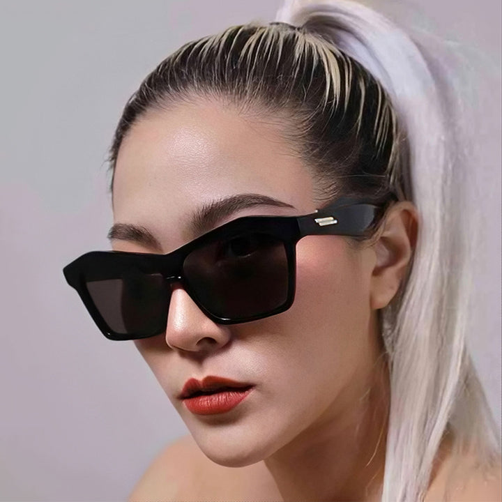Women's Fashion Sunglasses in Modern Geometric Design Stornfield