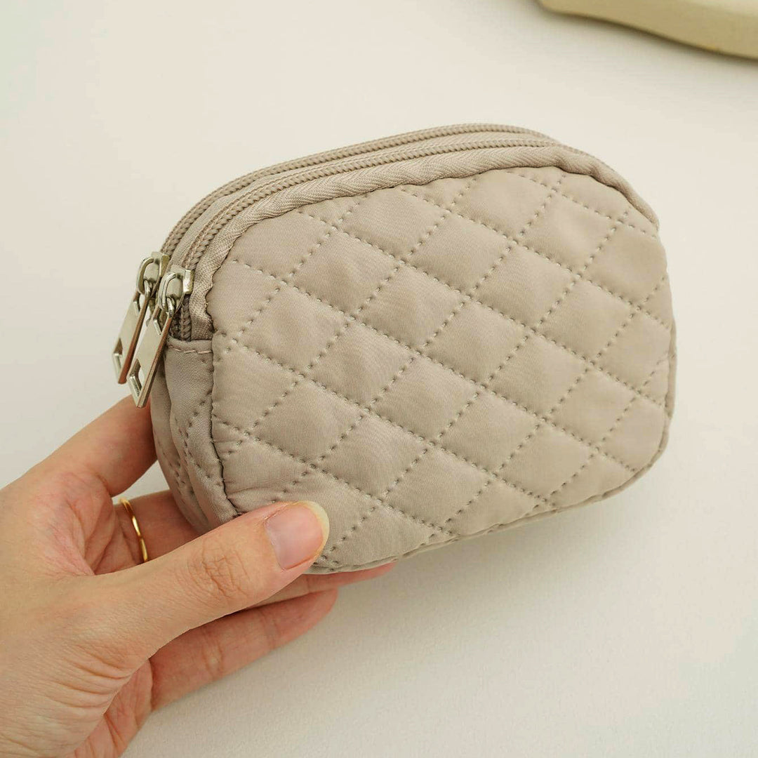 Practical and Stylish Cosmetic Bag Stornfield