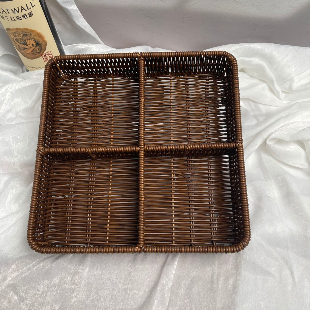 Ladies beef braided serving basket with three compartments Stornfield