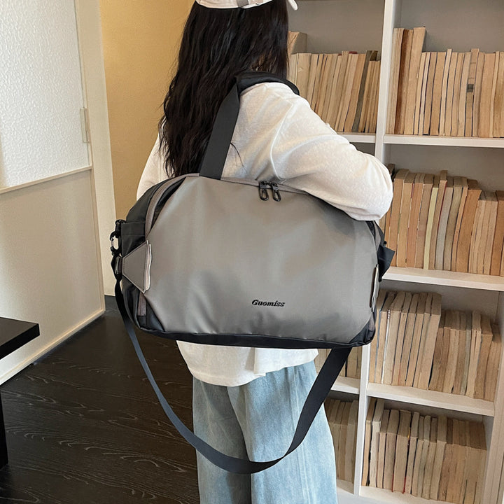 Versatile Travel Tote Stornfield