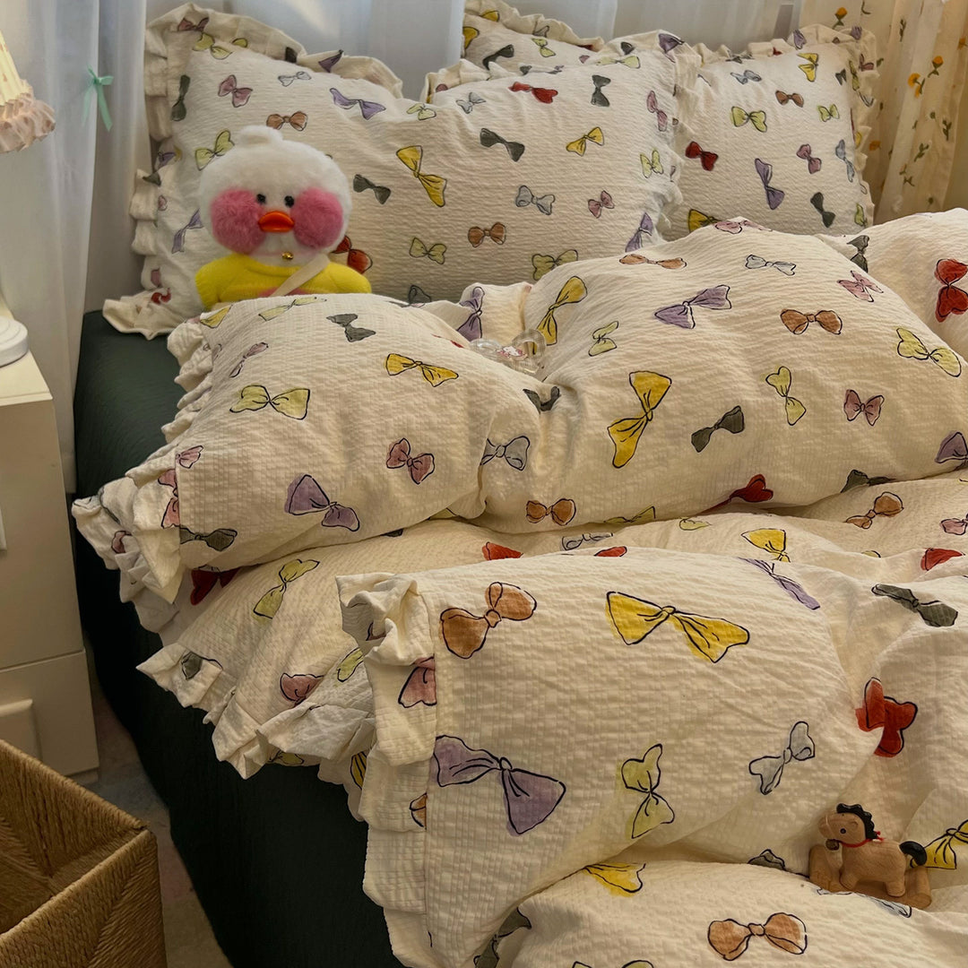 Floral Ruffled Bedding Set