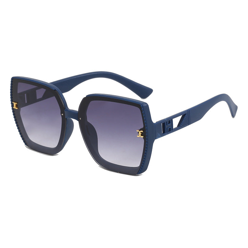 Ladies square sunglasses with high-quality frame and UV protection Stornfield