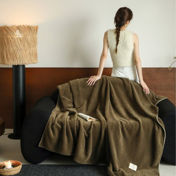 Plush Microfiber Velvet Throw Blanket with Satin Stitched Edge