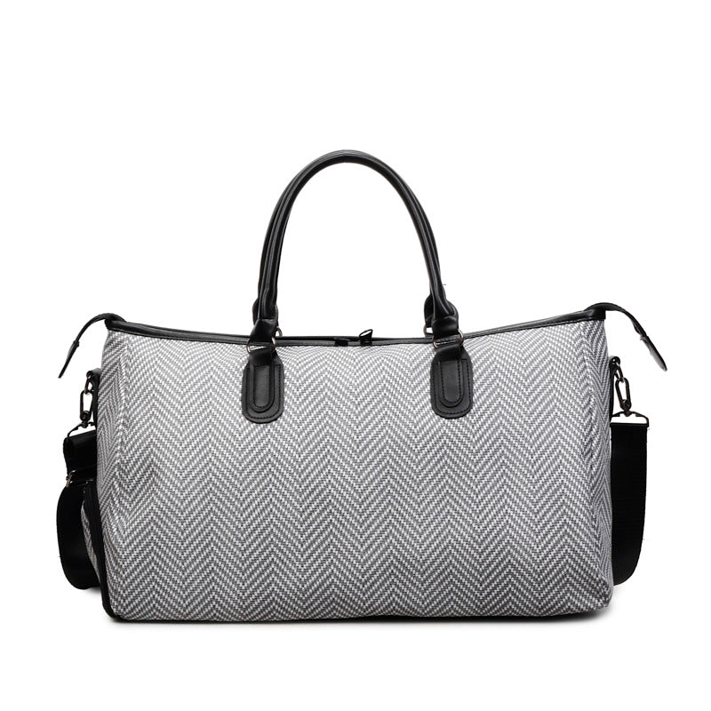 Elegant Travel Bag with Innovative Compartment Design Stornfield