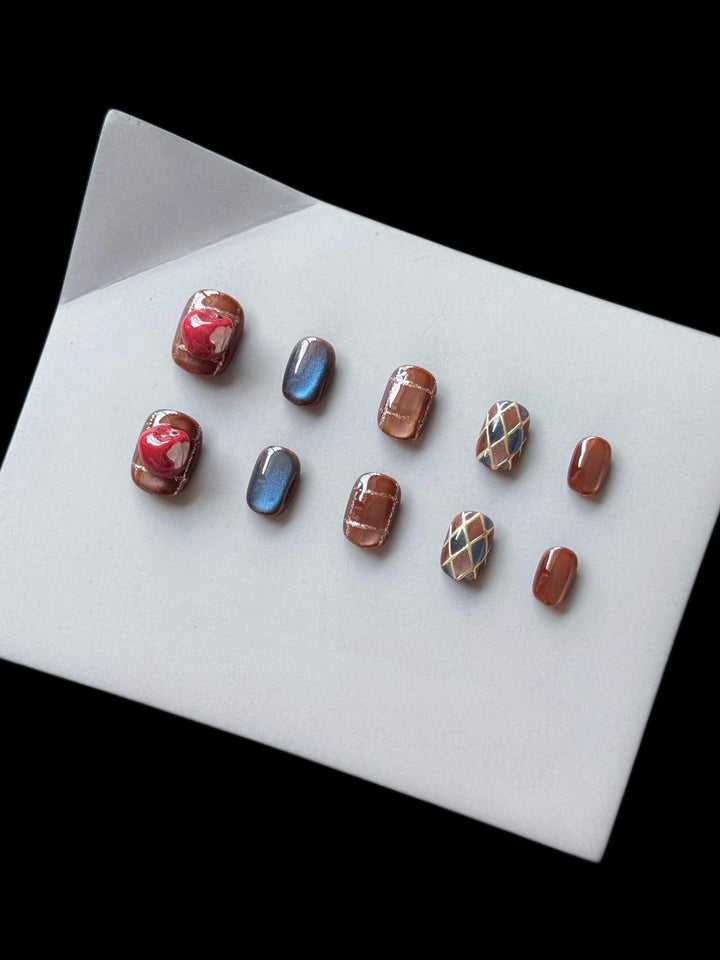 Unique Artistic Press-On Nail Set
