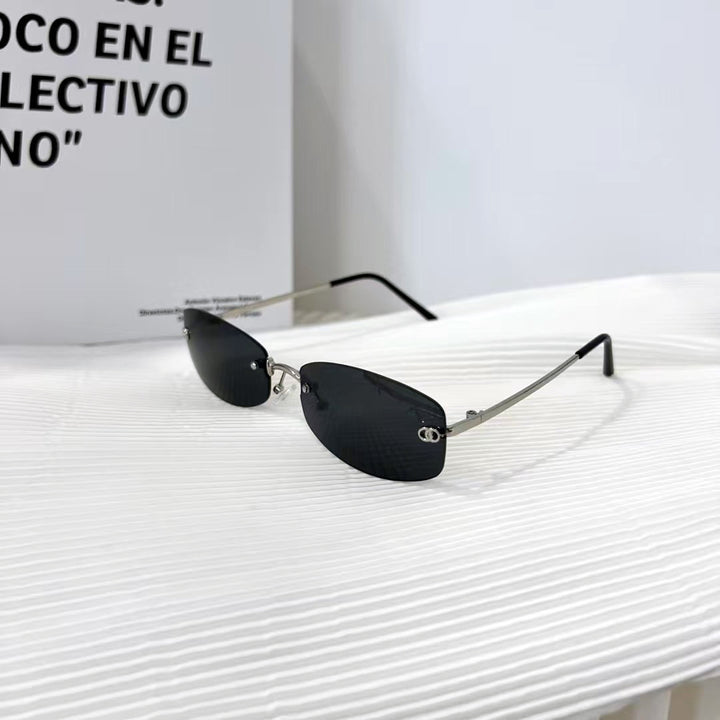 Elegant Premium Sunglasses with Sleek Metal Frame Stornfield