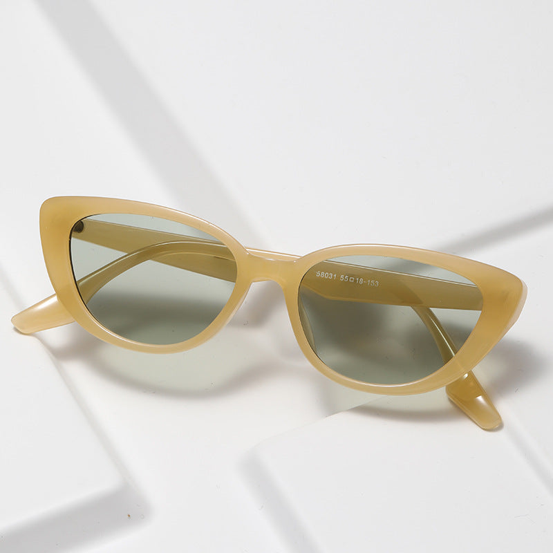 Women's Cat-Eye Sunglasses with Stylish Tortoiseshell Design Stornfield