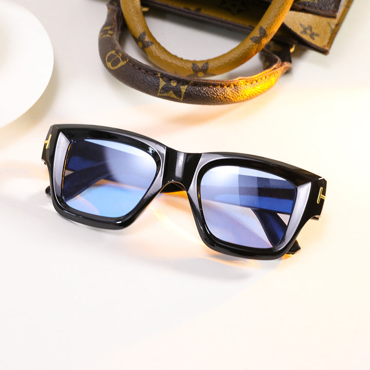 Women's trendy oversized sunglasses Stornfield