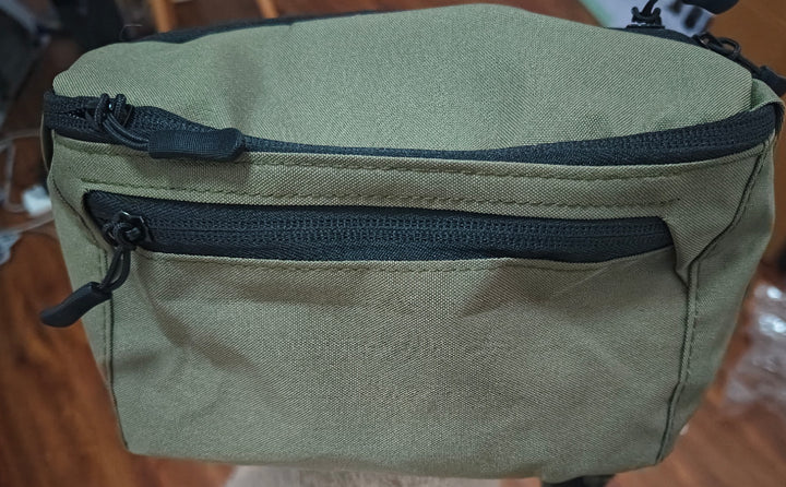 Practical shoulder bag with multiple compartments Stornfield