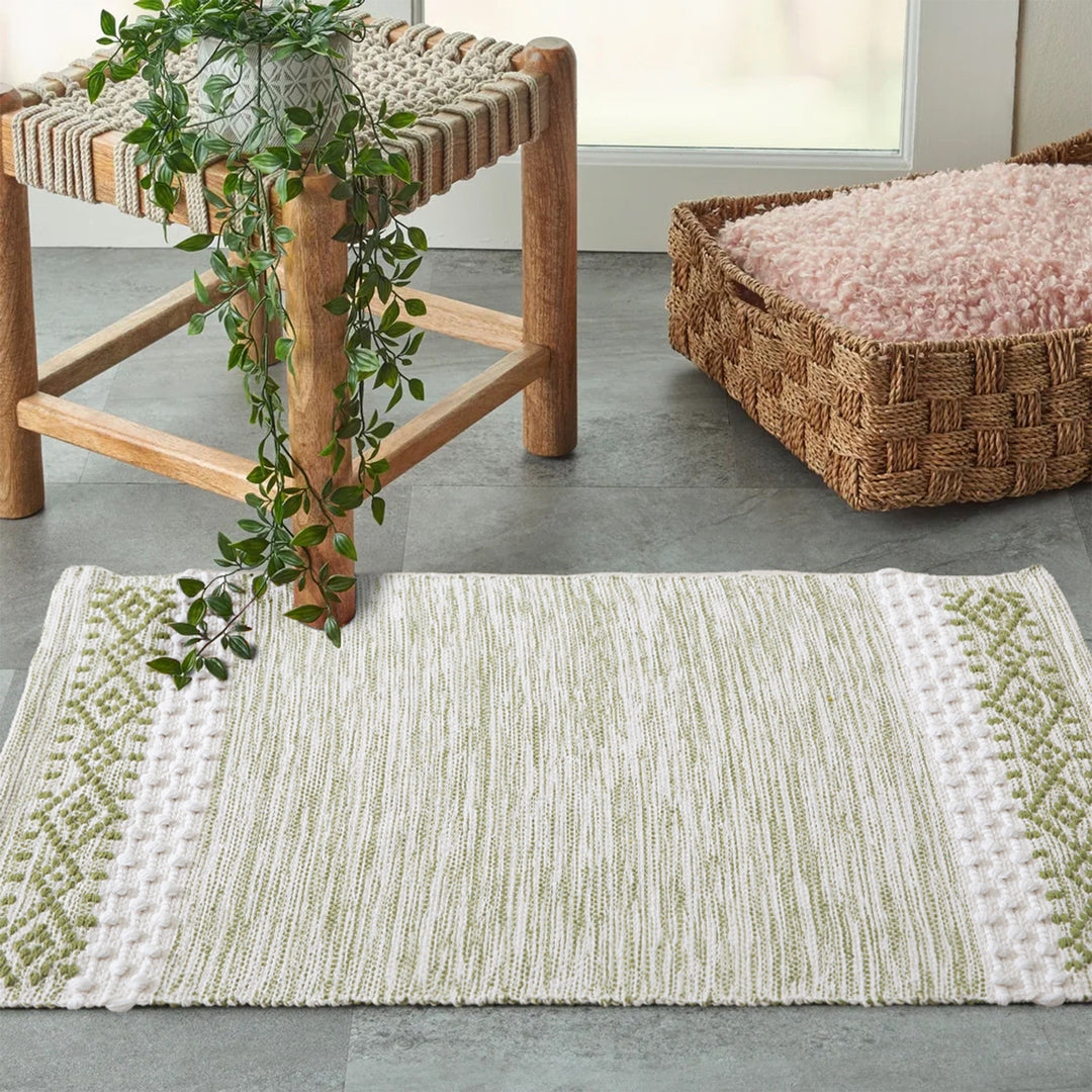 Woven runner with striped pattern, tassels and flat cotton structure Stornfield
