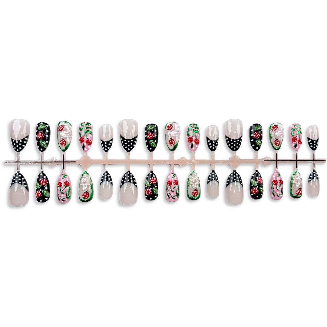 Artistic Press-On Nail Art Set with Floral Design