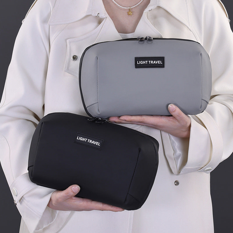 Multifunctional Travel Toiletry Bag With Practical Storage Stornfield