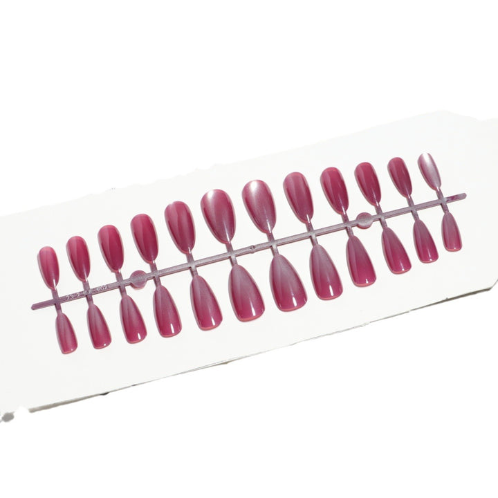 Glossy Almond-Shaped Press-On Nail Set Stornfield 1787225031