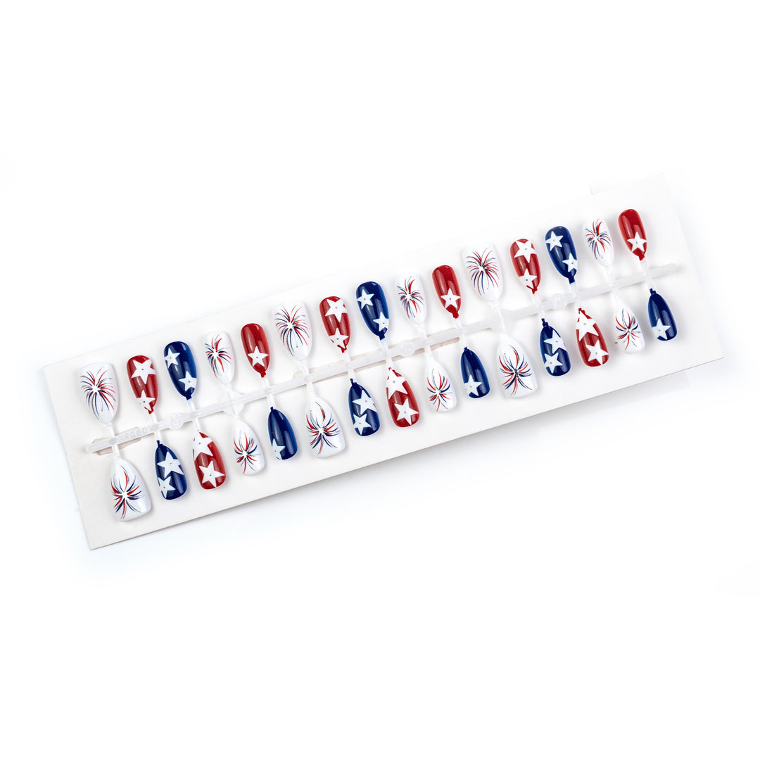 Artistic 4th of July Themed Press-On Nail Art Set Stornfield