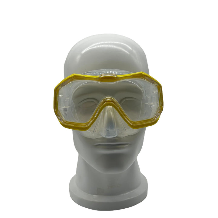 Diving mask with wide field of vision and anti-fog technology Stornfield