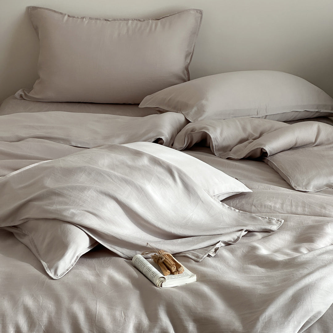 High-quality cotton percale bed linen with an extra soft feel and hidden zipper