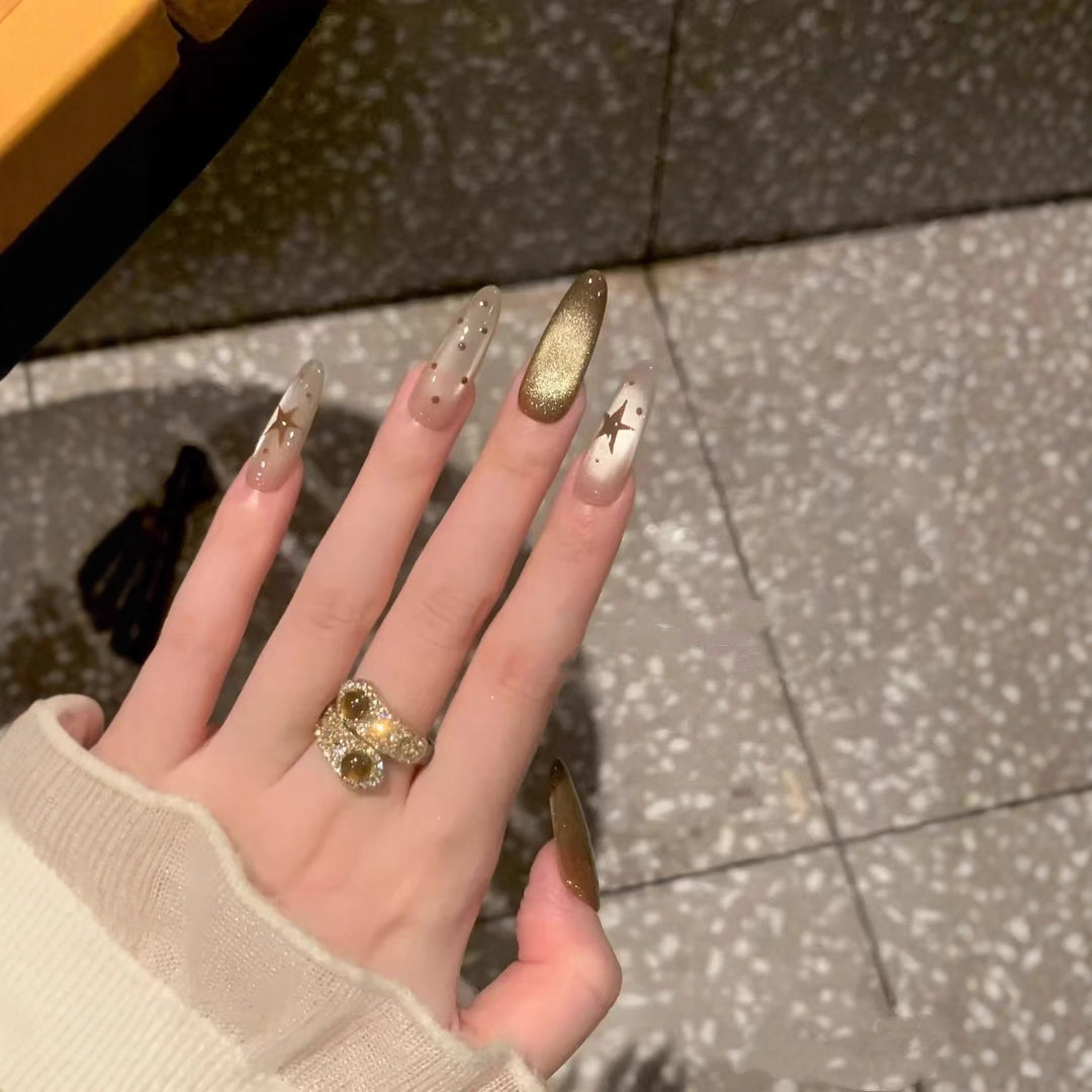 Glamorous Nail Design Set Stornfield