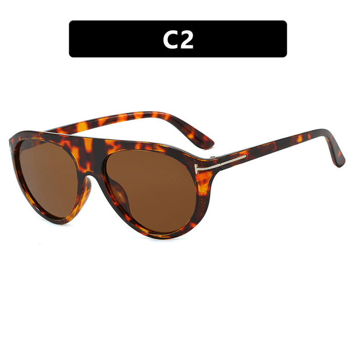 Women's Cat-Eye Sunglasses with protective UV filter and mirrored lenses Stornfield