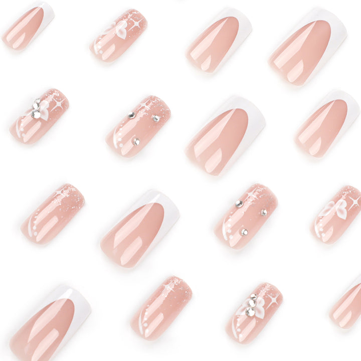 Elegant Artificial Nails Stornfield